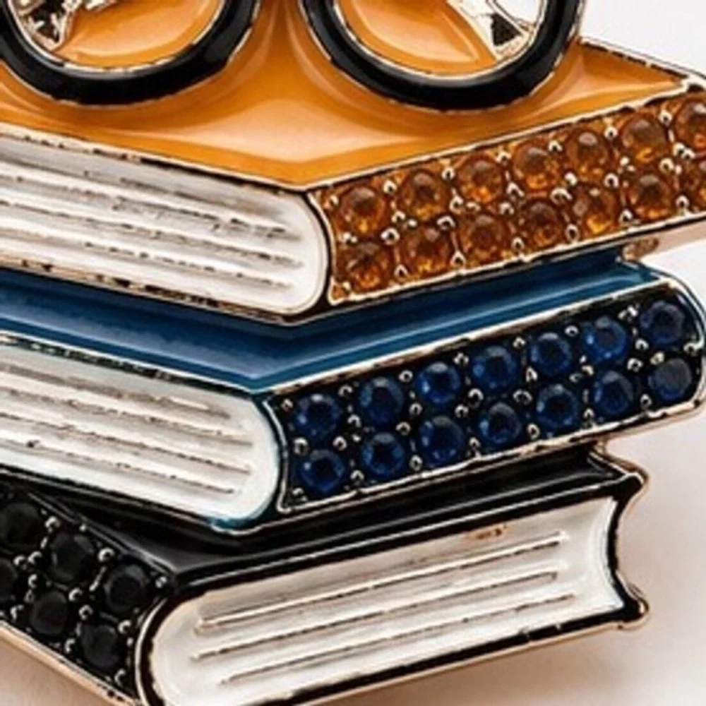 Teachers Book Stack Glasses Enamel Brooch Rhinestone Librarian Pin Gold Tone